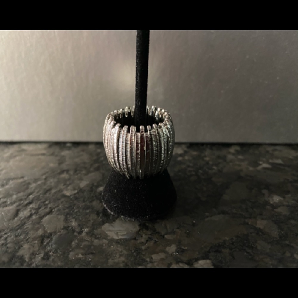 Funky Silver-tone Elasticized Ring